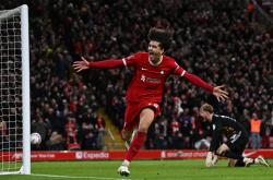 爱游戏APP-利物浦大胜对手，实力获得认可