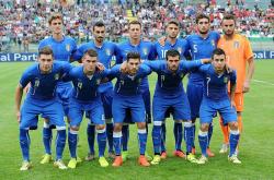 爱游戏入口-足球比赛中引人入胜的战术对抗，两队实力对阵