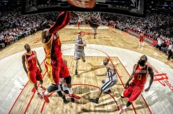 爱游戏官方-三笘薰独舞欧洲，比利时防线如何应对日本梅西的无人可挡之势？