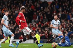 爱游戏大厅-包含那不勒斯豪取客场胜利，甩开追赶者领跑积分榜的词条