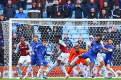 爱游戏在线-热刺客场击败埃弗顿，踢出好的比赛