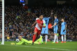 爱游戏在线-里尔主场迎战摩纳哥，保持领先地位的简单介绍