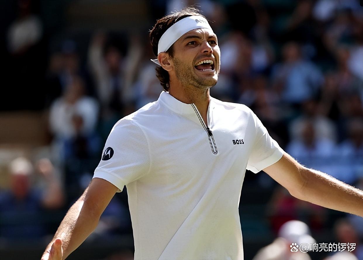 ATP总决赛轻取温网，鲁德点燃赛场