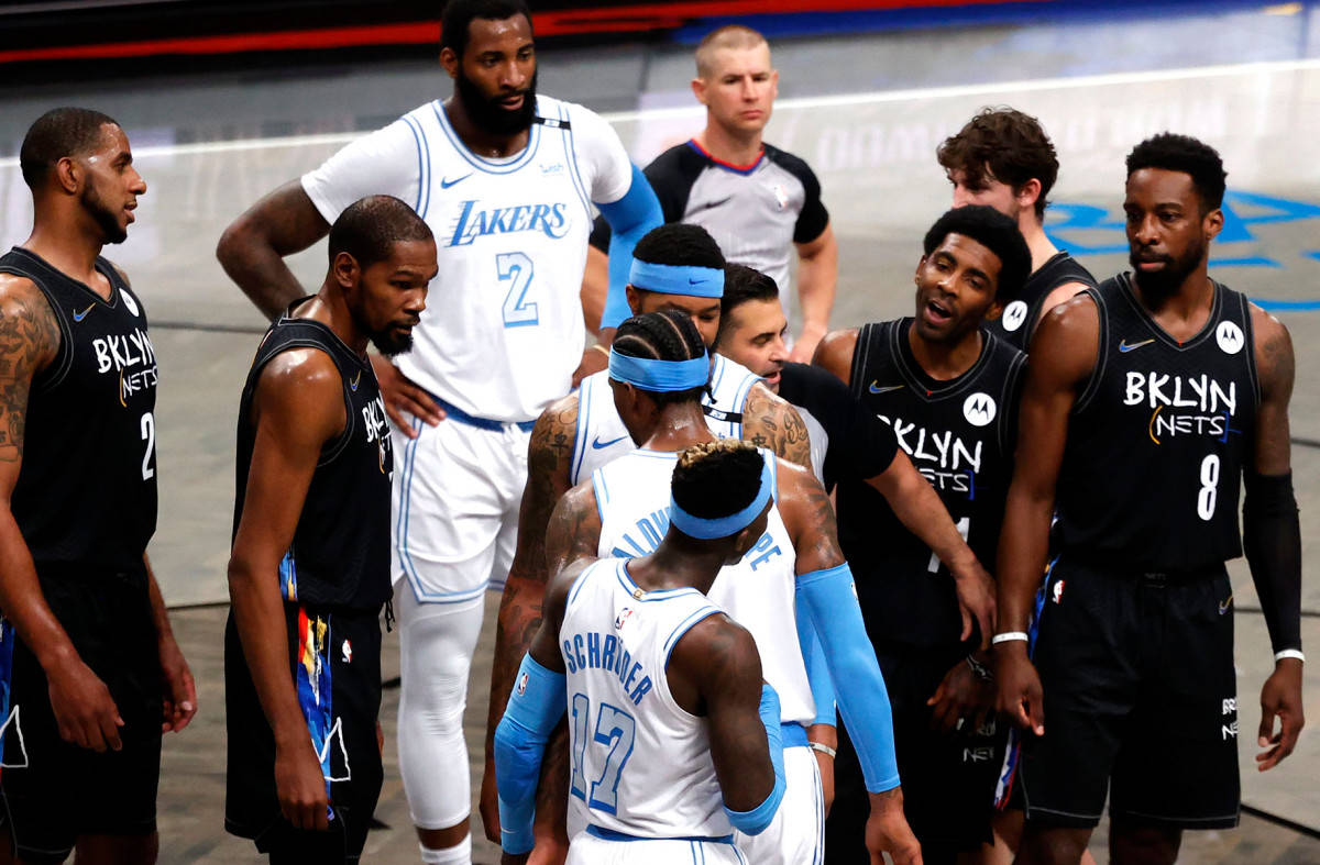 猛龙碾压湖人，欧文状态火热的简单介绍