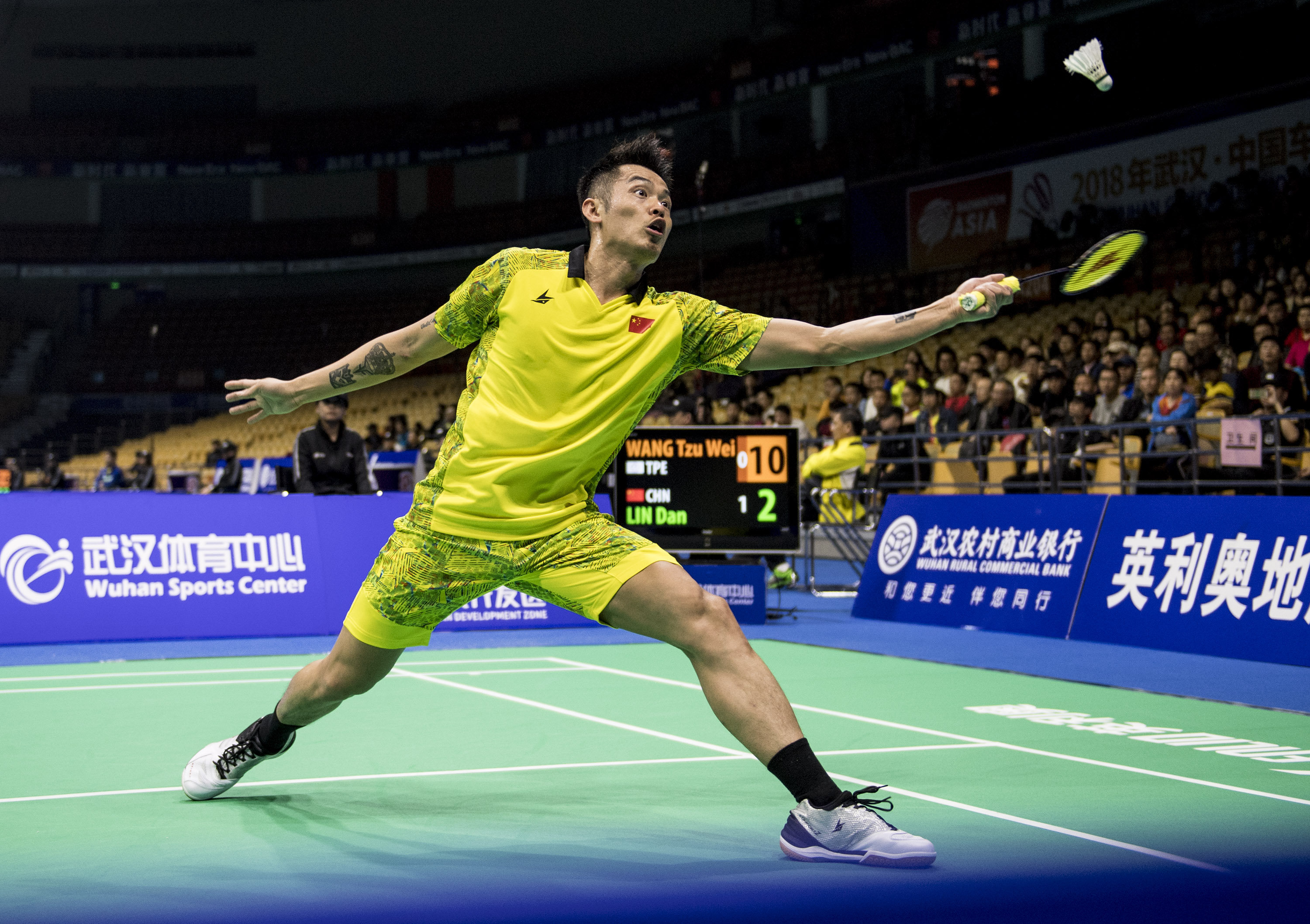 包含丹麦羽毛球队血洗日本羽毛球队，林丹制霸全场的词条