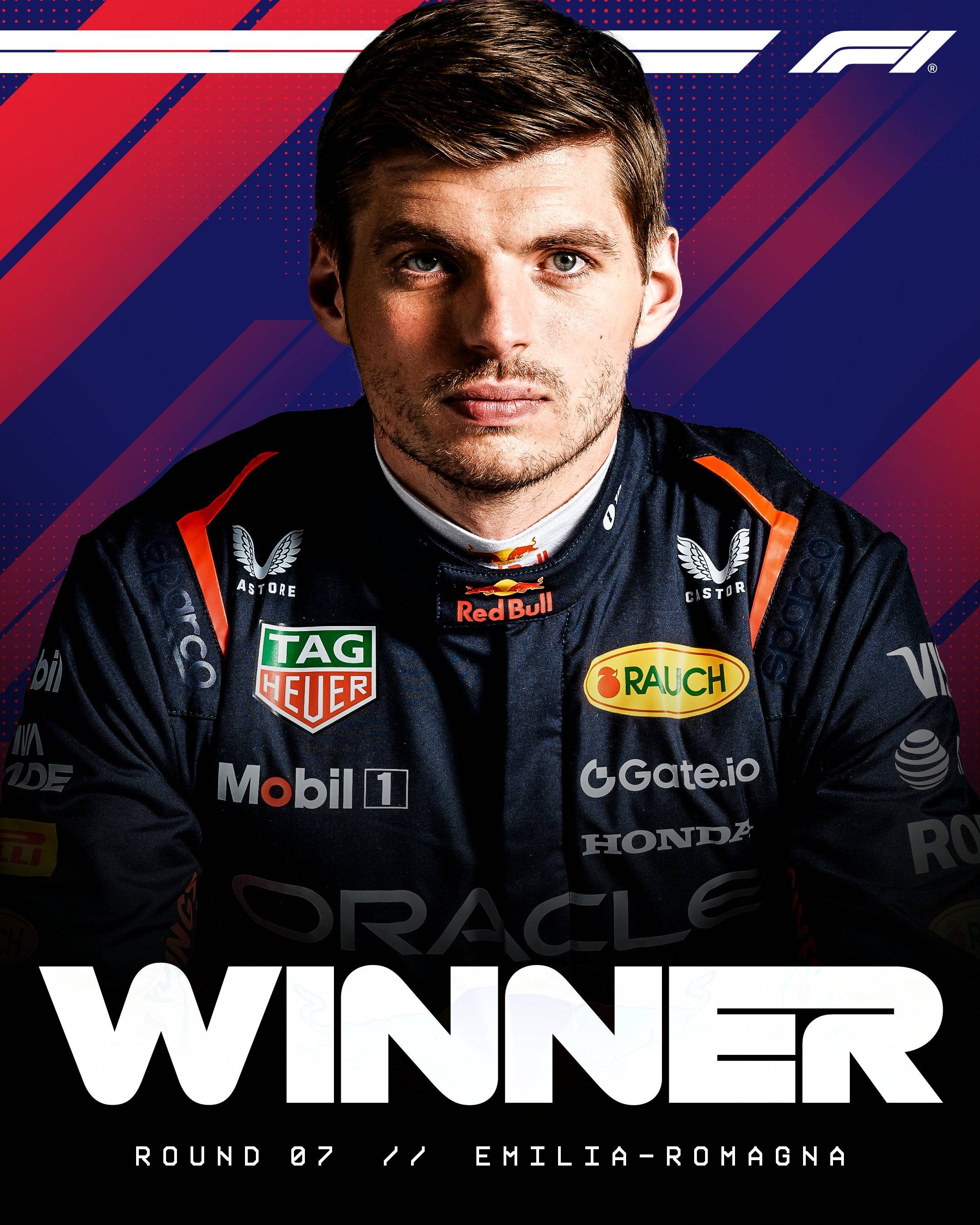 红牛车队鏖战红牛二队，拉塞尔统治全场的简单介绍