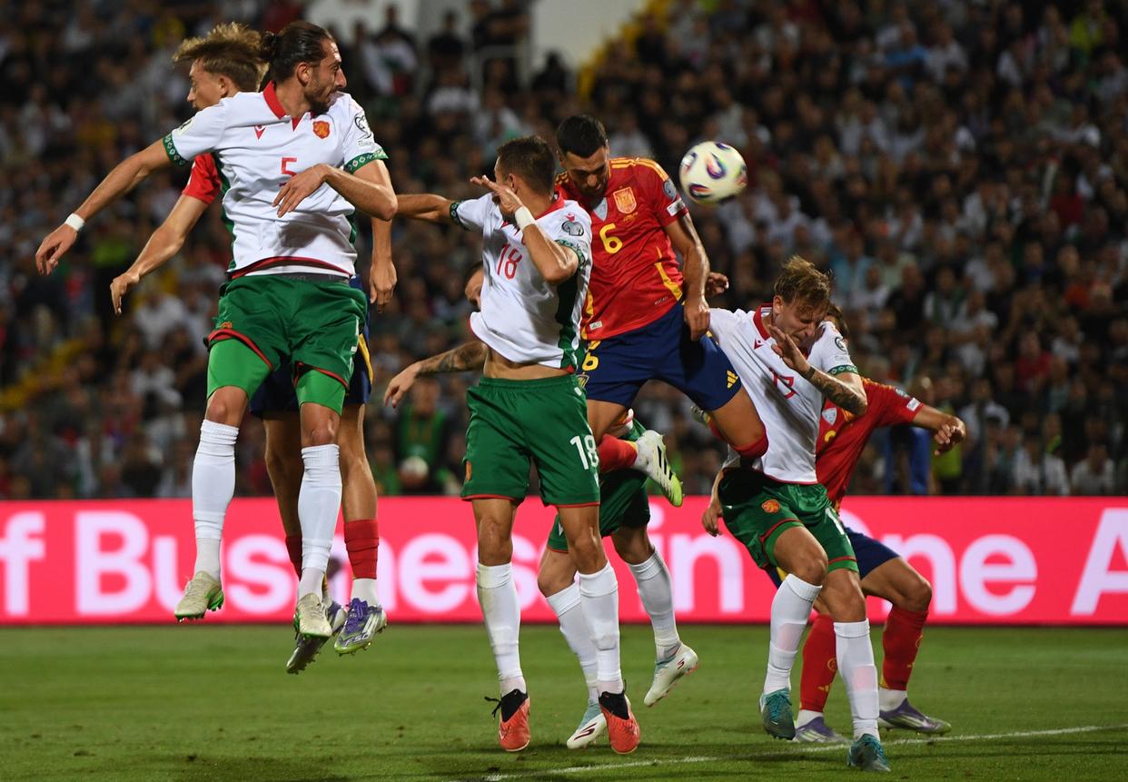 欧预赛激情!西班牙-击败罗马尼亚,锁定小组第一的简单介绍 欧预赛激情!西班牙-击败罗马尼亚,锁定小组第一的简单介绍