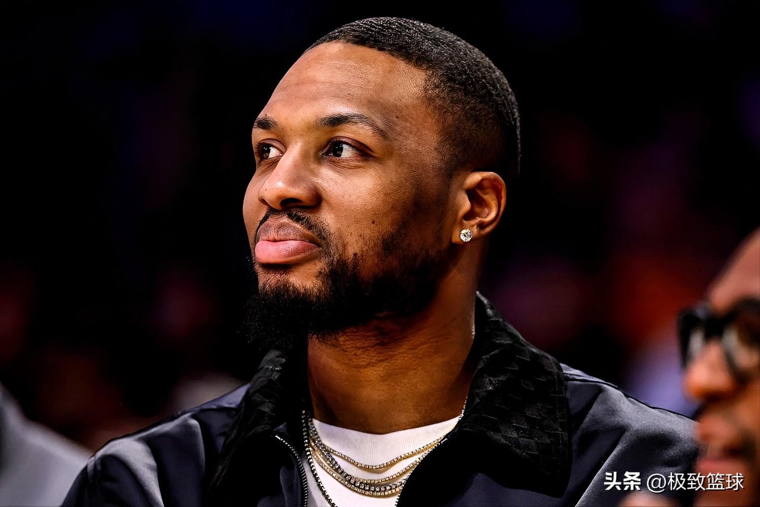 开拓者主场惨败，利拉德表现失常遭批评