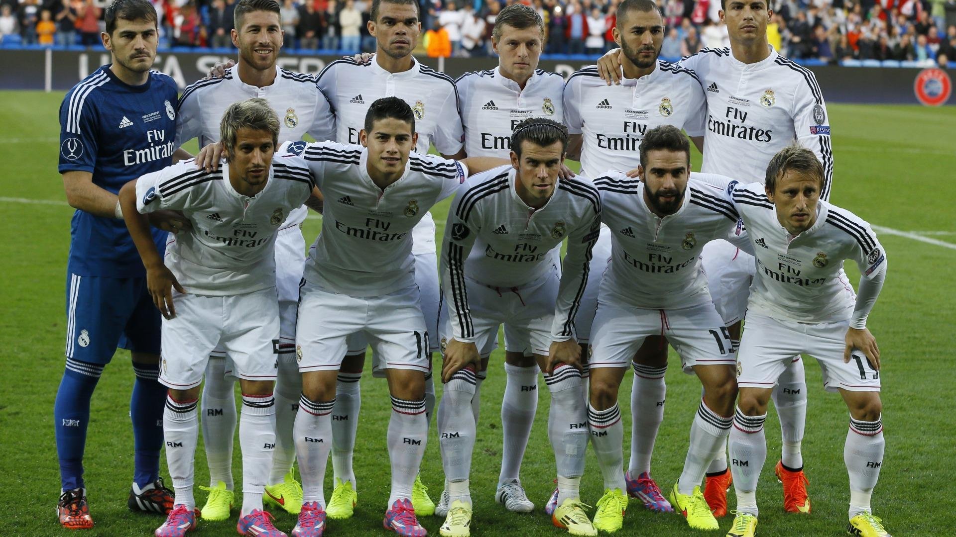 范戴克一锤定音,伊拉克沙漠风暴席卷圣西罗—一场载入史册的足球奇迹