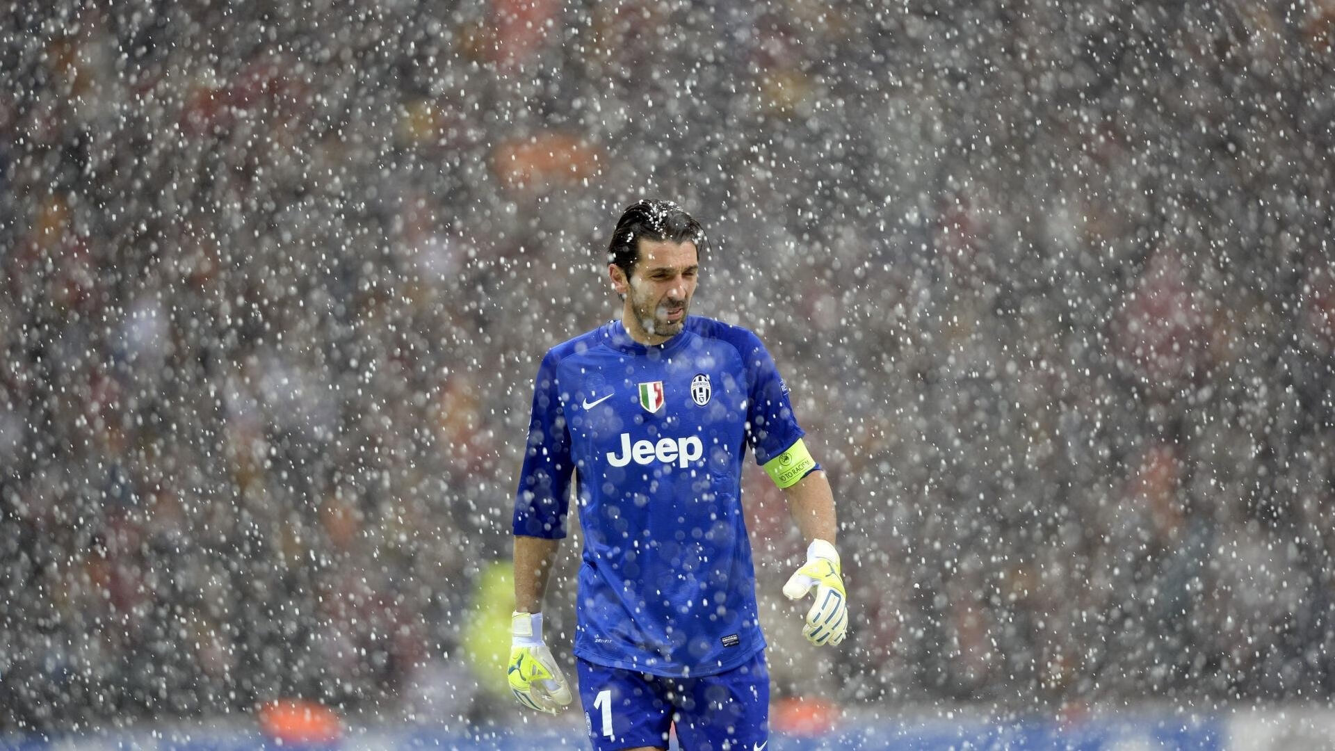 曼城踏平勒沃库森，内马尔关键时刻站出来，一场定义时代的胜利